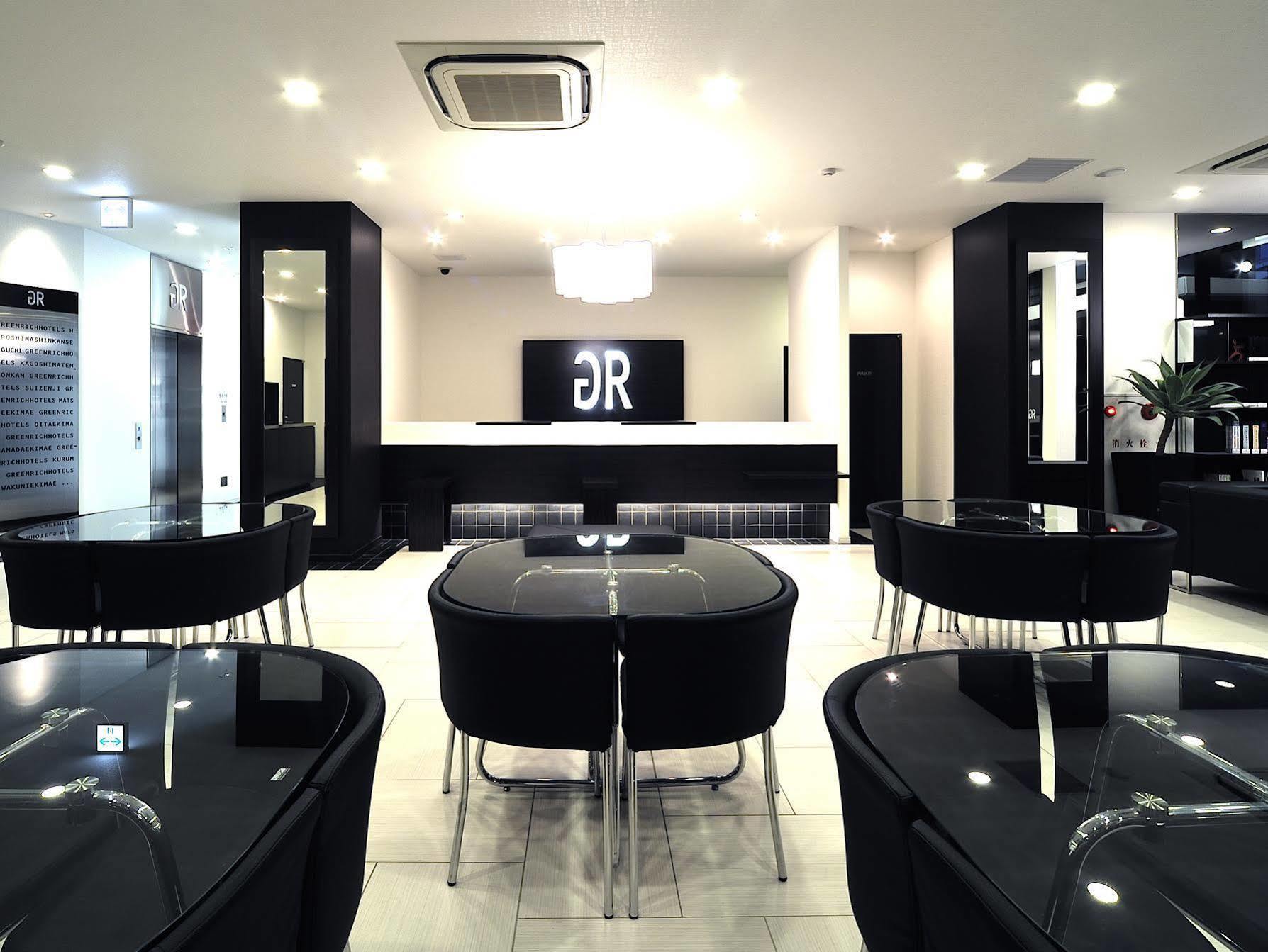 Green Rich Hotel Iwakuni Ekimae  Bagian luar foto